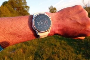 Recenze: COROS APEX 4 42 mm – malé tělo, velký výkon, žádné zbytečnosti