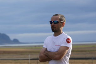 René Kujan startuje výzvu 42 maratonů za 42 dní napříč Finskem. Poběží pro Sportovní klub vozíčkářů Praha