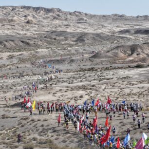 Ultra Gobi: běžecký závod spojený se strategickou hrou